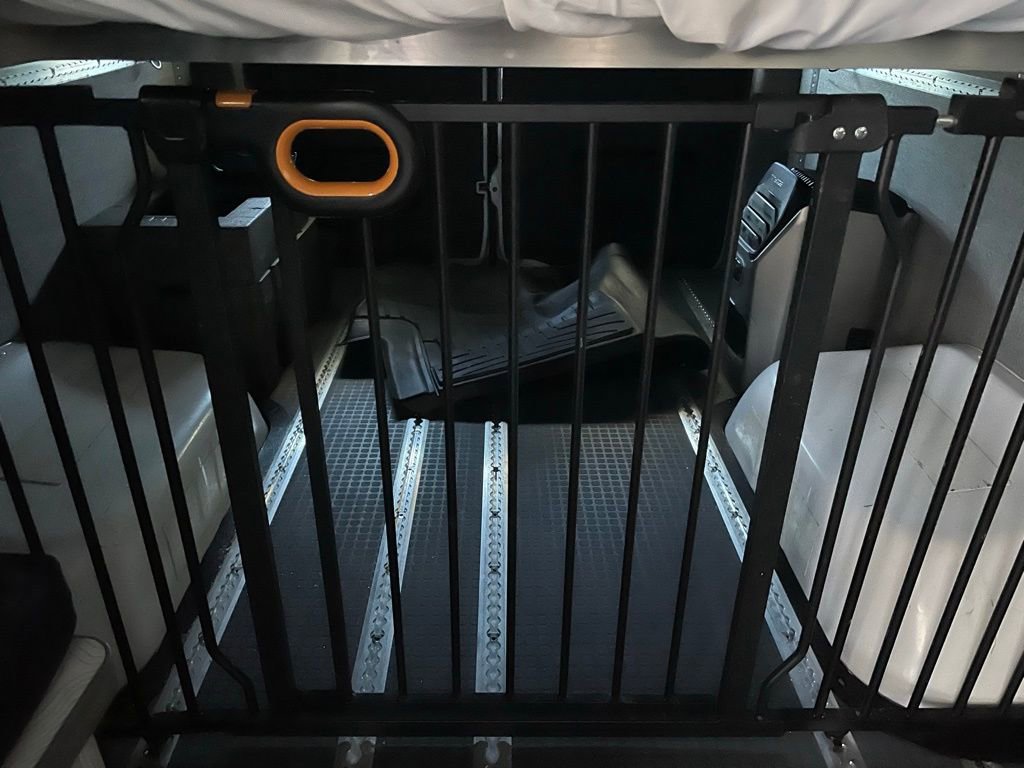 Used 2022 Mercedes-Benz Sprinter 3500 image 25