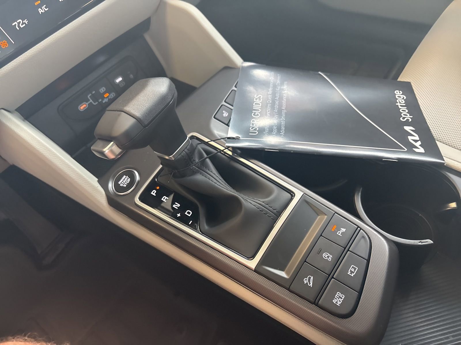 New 2026 Kia Sportage EX image 23