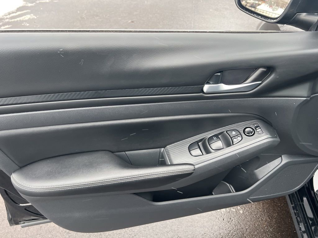 Certified 2024 Nissan Altima 2.5 SV image 7