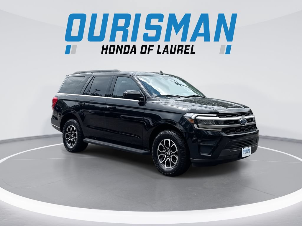 Used 2022 Ford Expedition XL AWD/4WD image 2