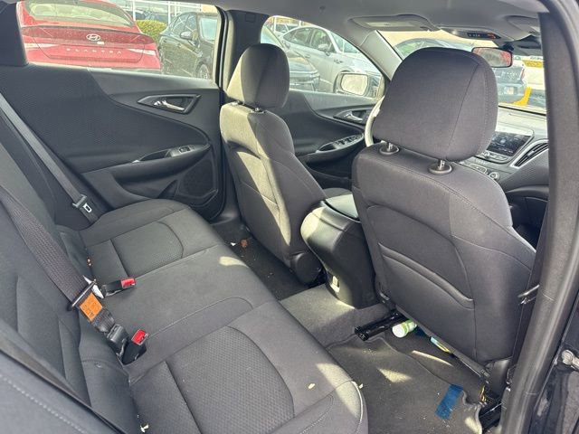 Used 2025 Chevrolet Malibu LS image 11