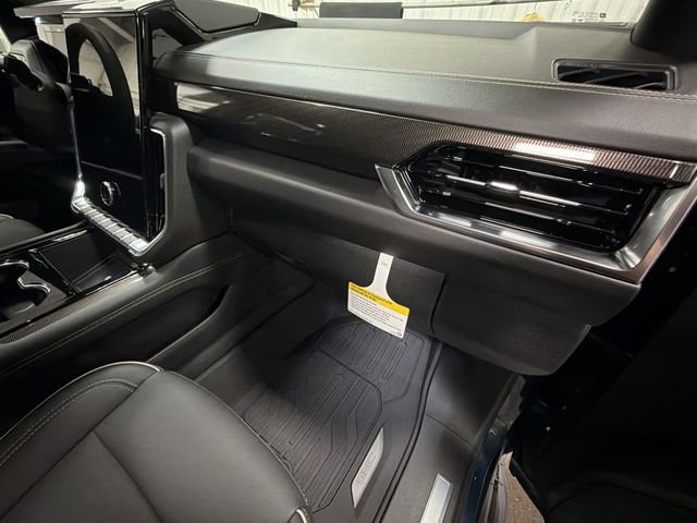 New 2026 GMC Yukon XL Elevation w/ Elevation Premium Package image 29