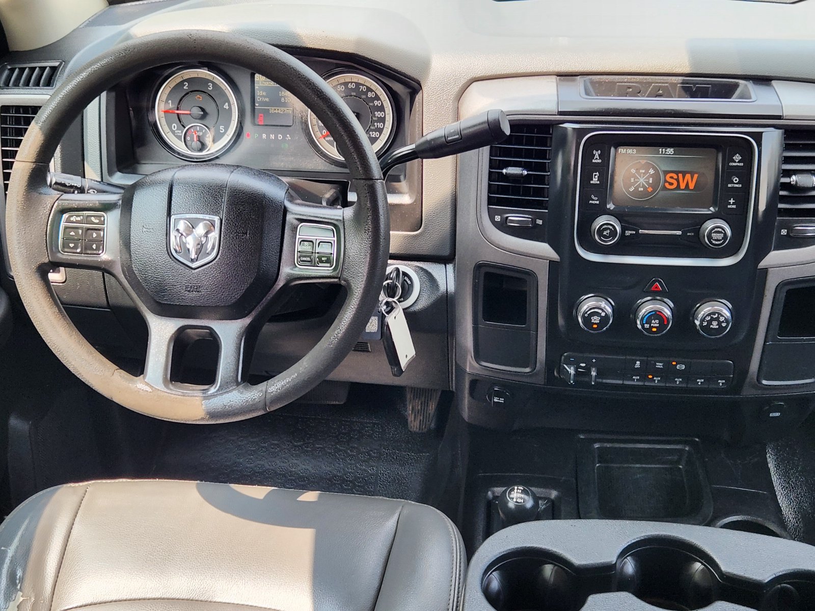 Used 2018 RAM 3500 Tradesman w/ Chrome Appearance Group AWD/4WD image 30