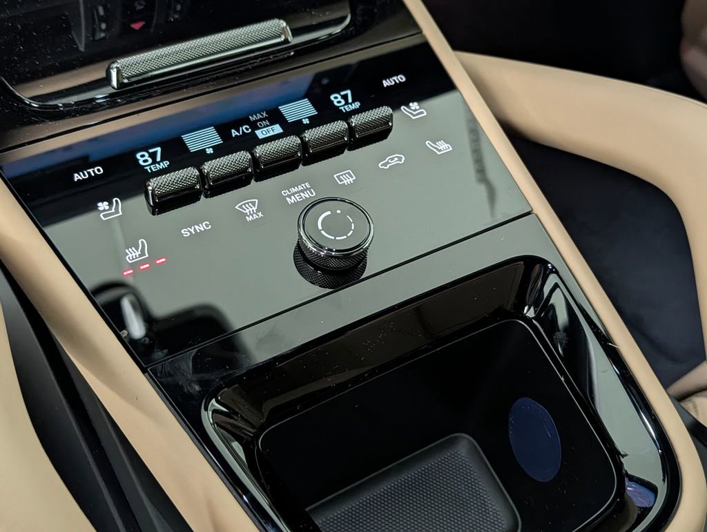 New 2026 Porsche Cayenne Coupe image 33