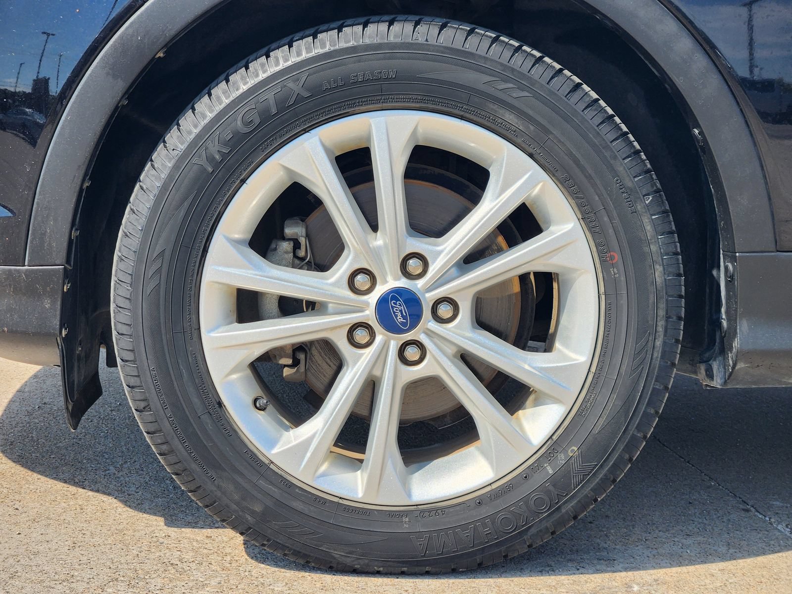 Used 2019 Ford Escape SE FWD image 11