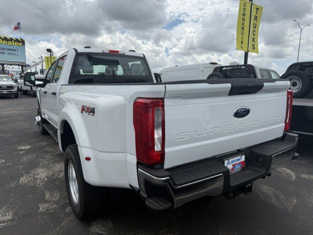 New 2026 Ford F350 XL w/ FX4 Off-Road Package AWD/4WD image 7