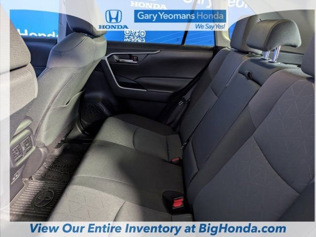 Used 2024 Toyota RAV4 AWD Hybrid image 18