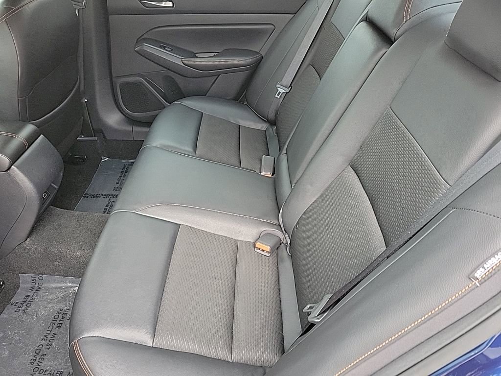 Used 2020 Nissan Altima 2.5 SR w/ Premium Package image 14