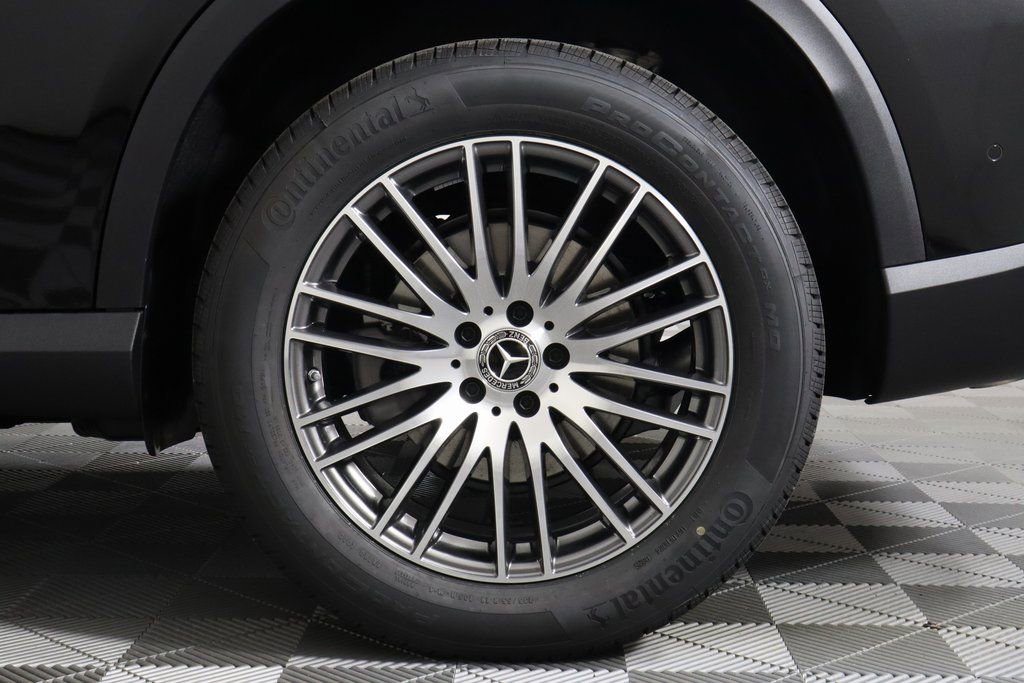 Used 2026 Mercedes-Benz GLC 300 4MATIC image 13