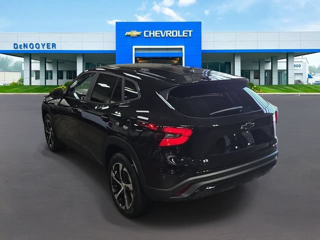 New 2026 Chevrolet Trax RS FWD image 8