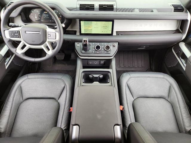 Used 2024 Land Rover Defender 110 S image 25