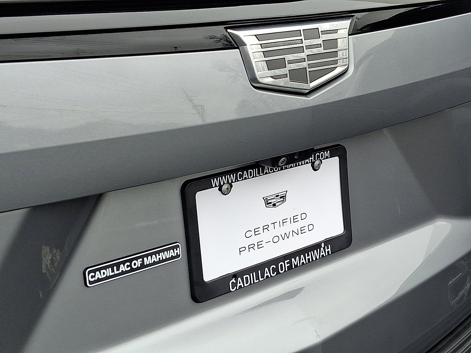 Used 2023 Cadillac Escalade ESV Sport Platinum w/ LPO, ONYX Package image 35