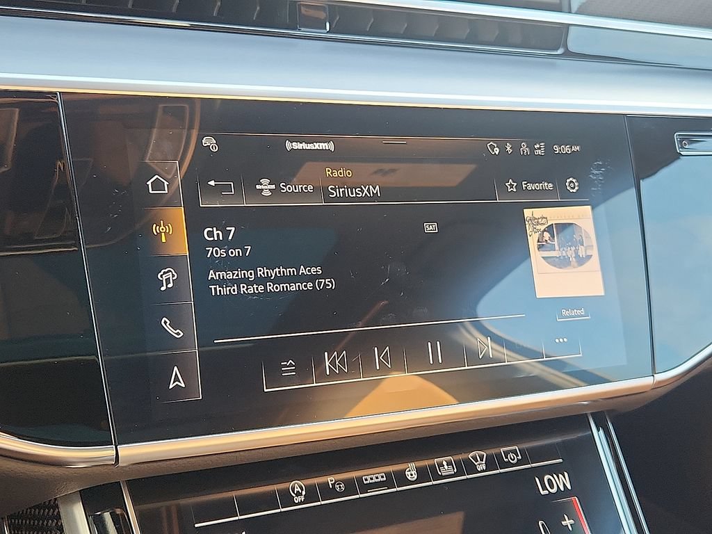 Certified 2026 Audi S8 AWD/4WD image 6