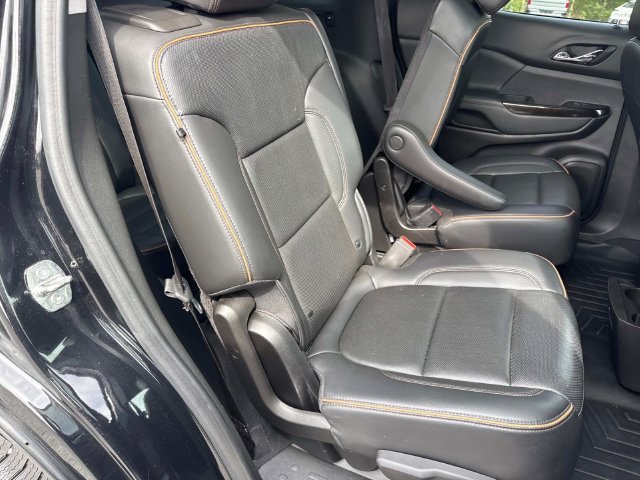 Used 2023 GMC Acadia AT4 w/ Preferred Package AWD/4WD image 18