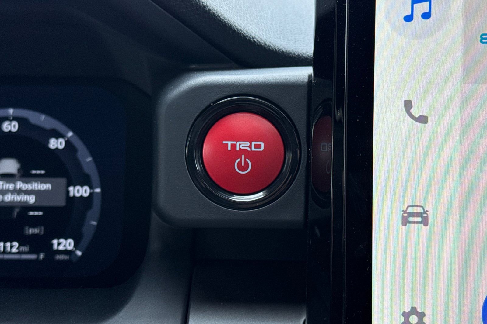 New 2025 Toyota Tacoma TRD Off-Road image 22