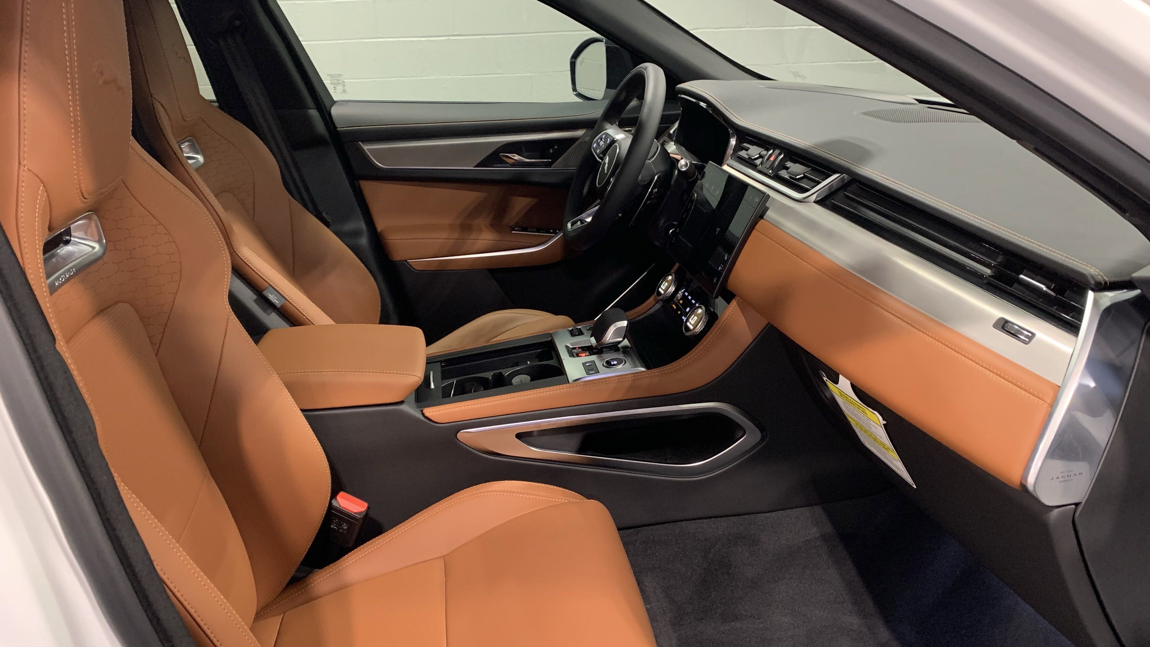 New 2026 Jaguar F-PACE R-Dynamic S image 14