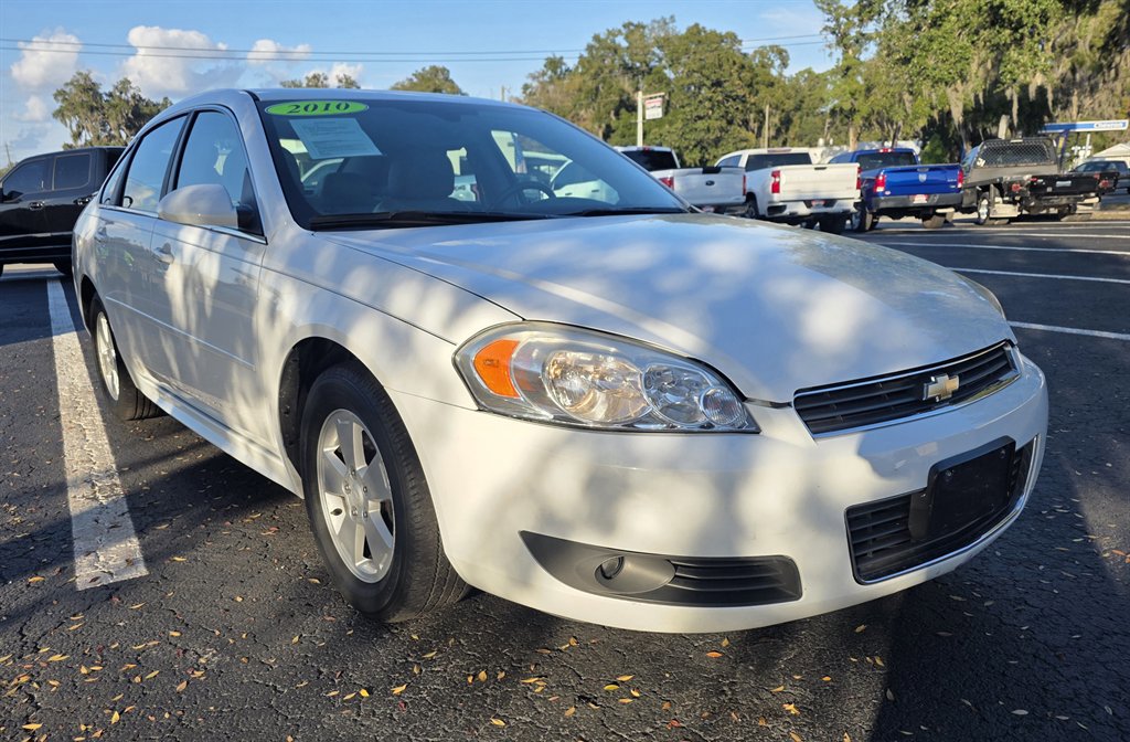 Used 2010 Chevrolet Impala LT w/ Luxury Edition Package image 9