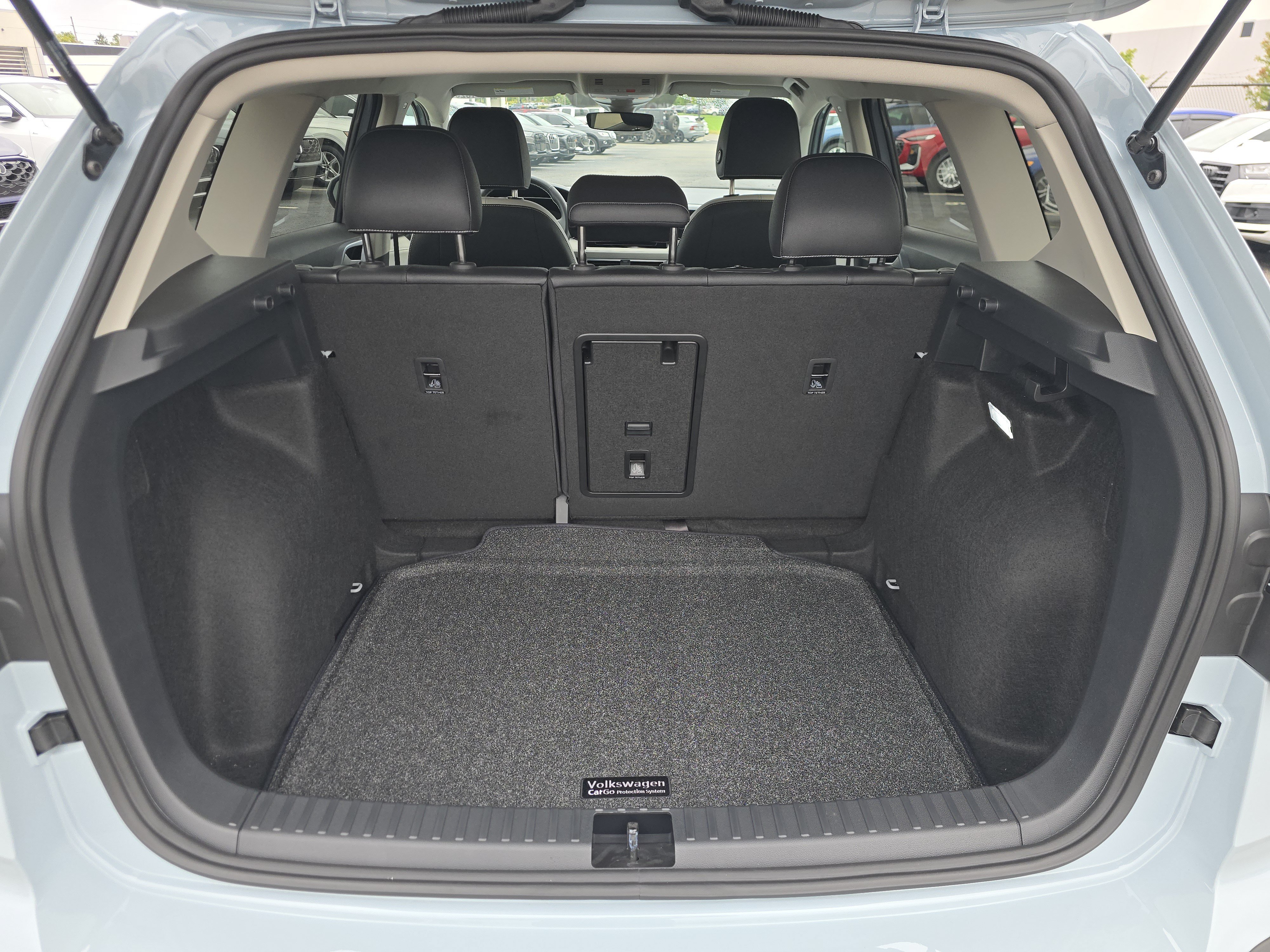 New 2027 Volkswagen Taos SE FWD image 14