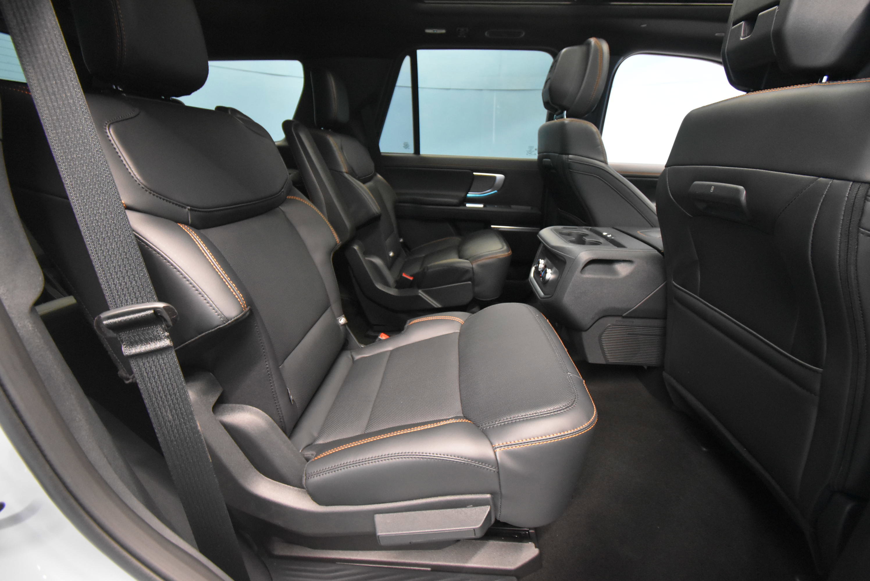 New 2026 Ford Expedition Tremor image 24