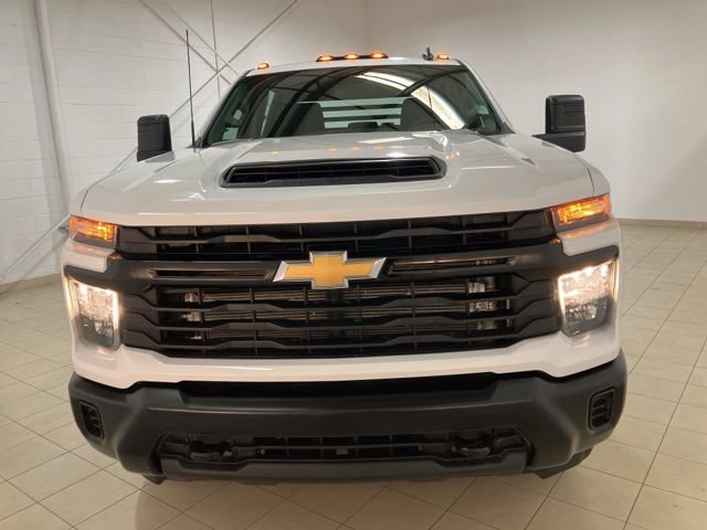 Used 2025 Chevrolet Silverado 3500 W/T image 8