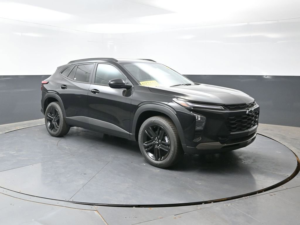 New 2026 Chevrolet Trax ACTIV w/ Driver Confidence Package FWD image 3