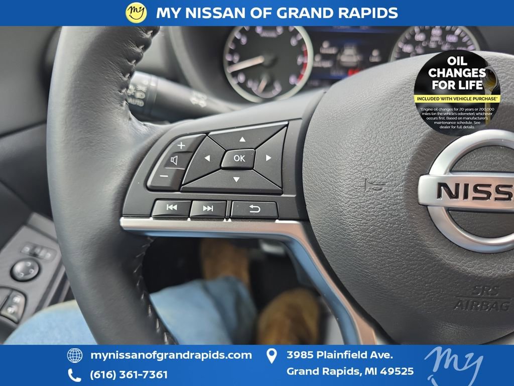 Used 2022 Nissan Sentra SV w/ Trunk Package image 25