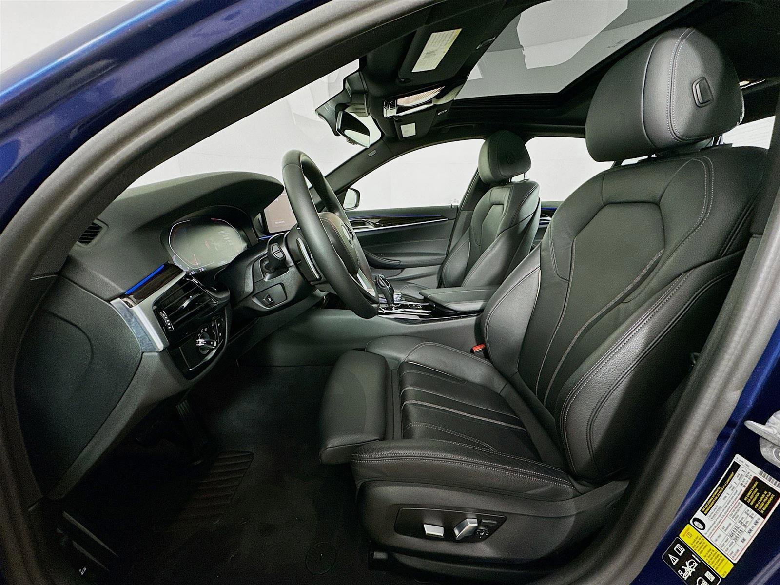 Certified 2023 BMW 530i xDrive w/ Convenience Package image 21