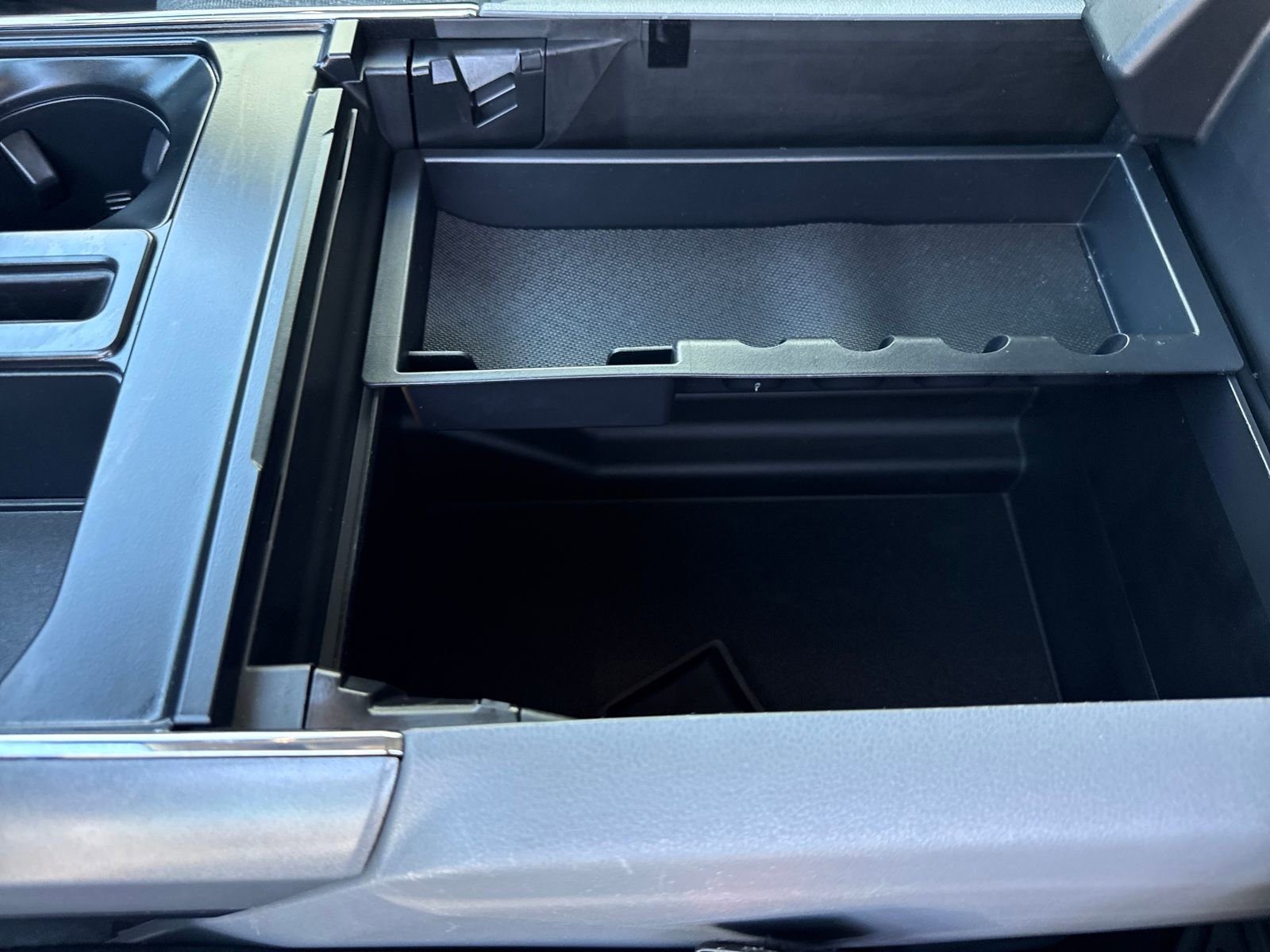 Certified 2022 Ford F150 XLT w/ Equipment Group 302A High image 26