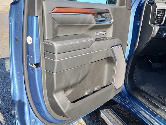 New 2026 GMC Sierra 1500 Denali w/ Denali Reserve Package image 14
