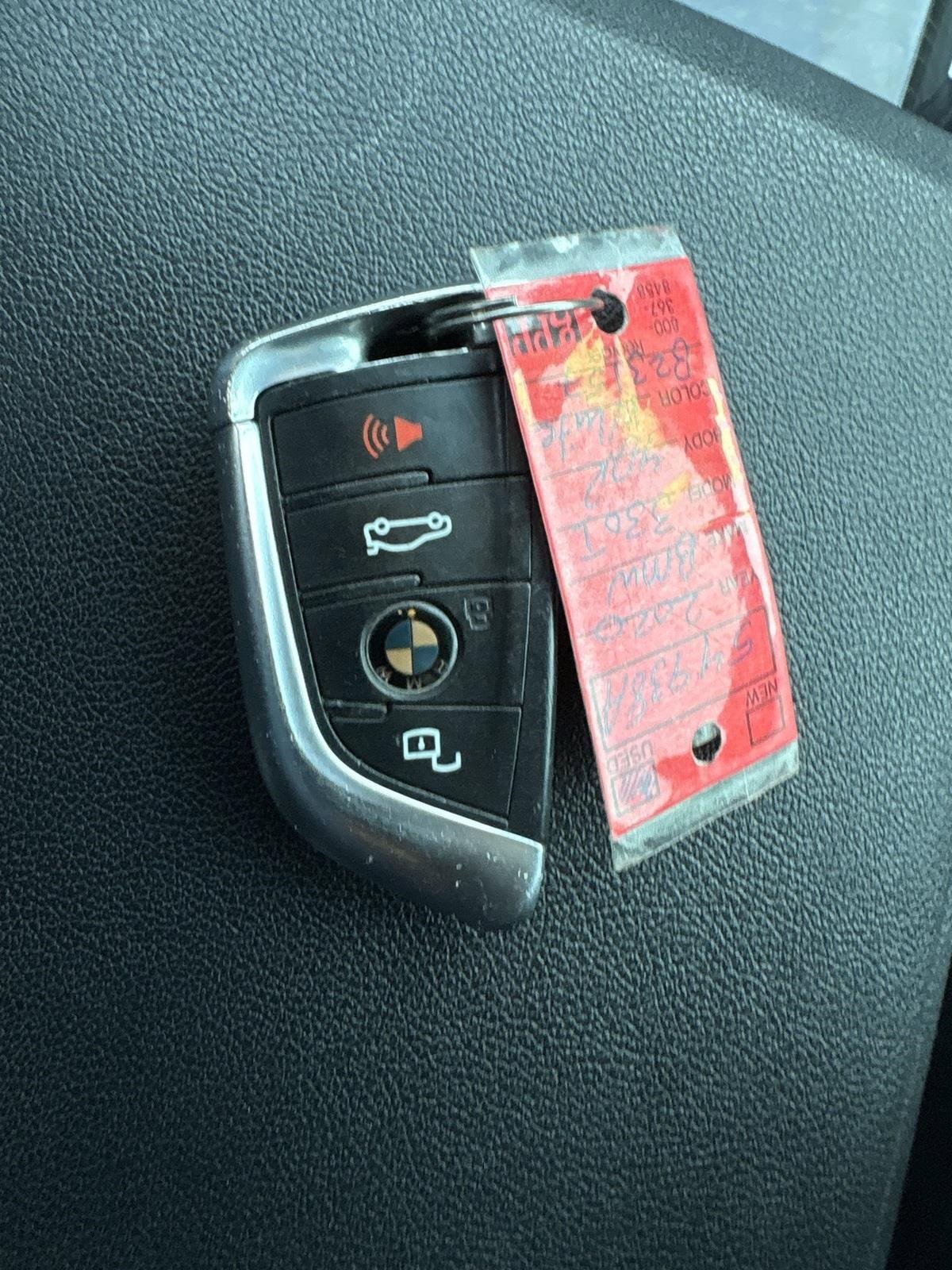 Used 2020 BMW 330i Sedan w/ Convenience Package image 39