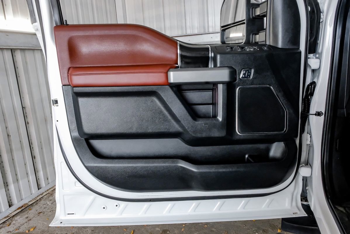 Used 2018 Ford F350 Platinum w/ Platinum Ultimate Package image 43