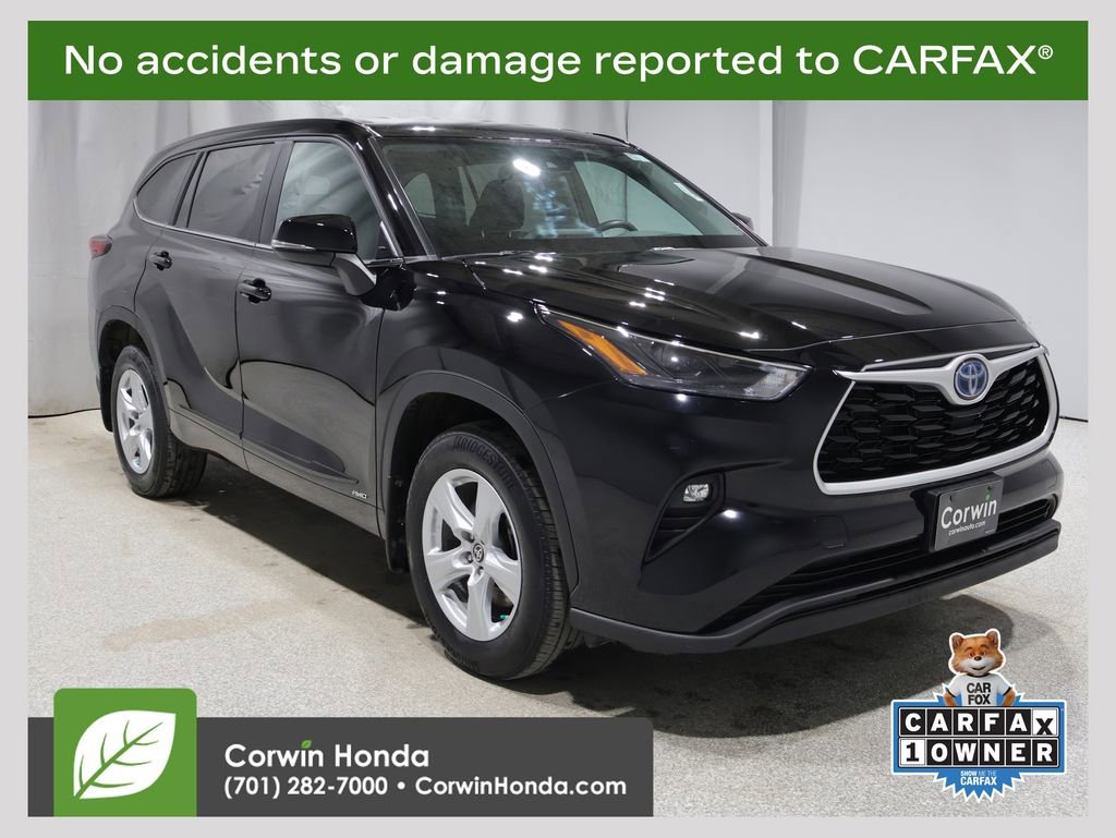 Used 2023 Toyota Highlander LE