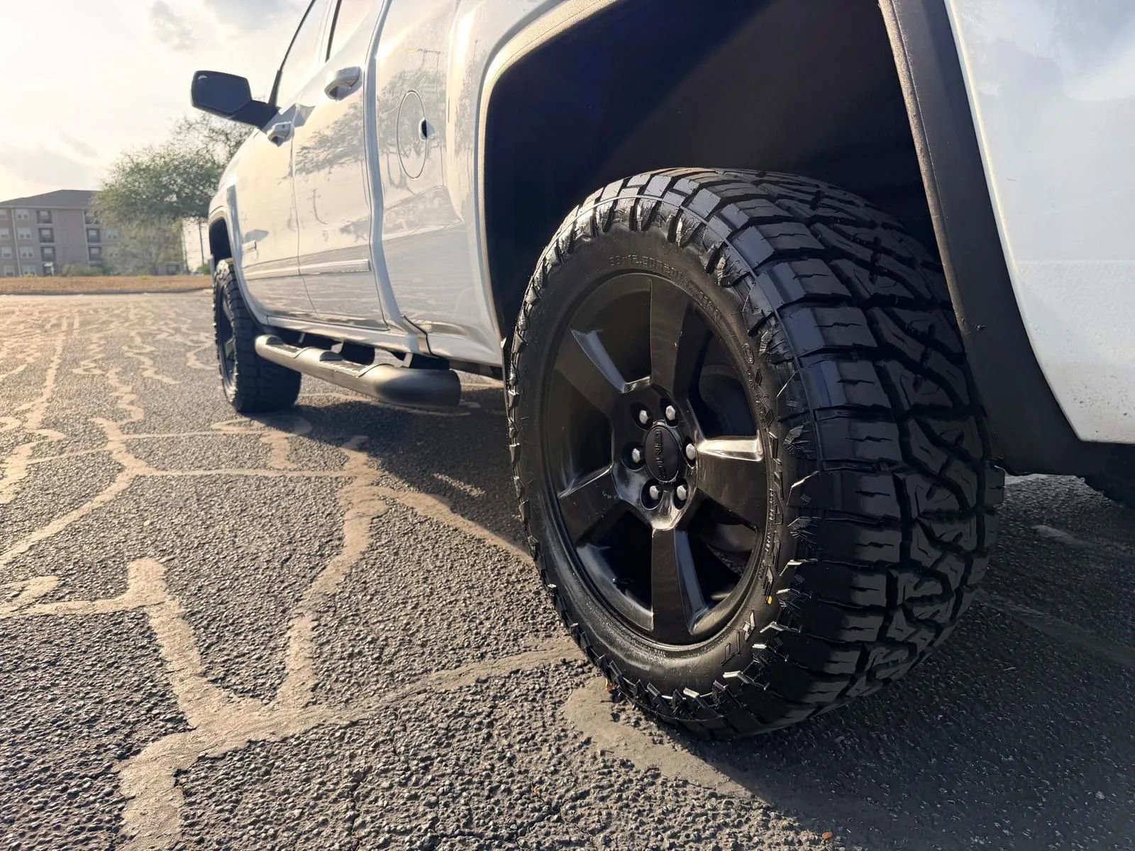 Used 2017 GMC Sierra 1500 SLE w/ SLE Value Package RWD image 12