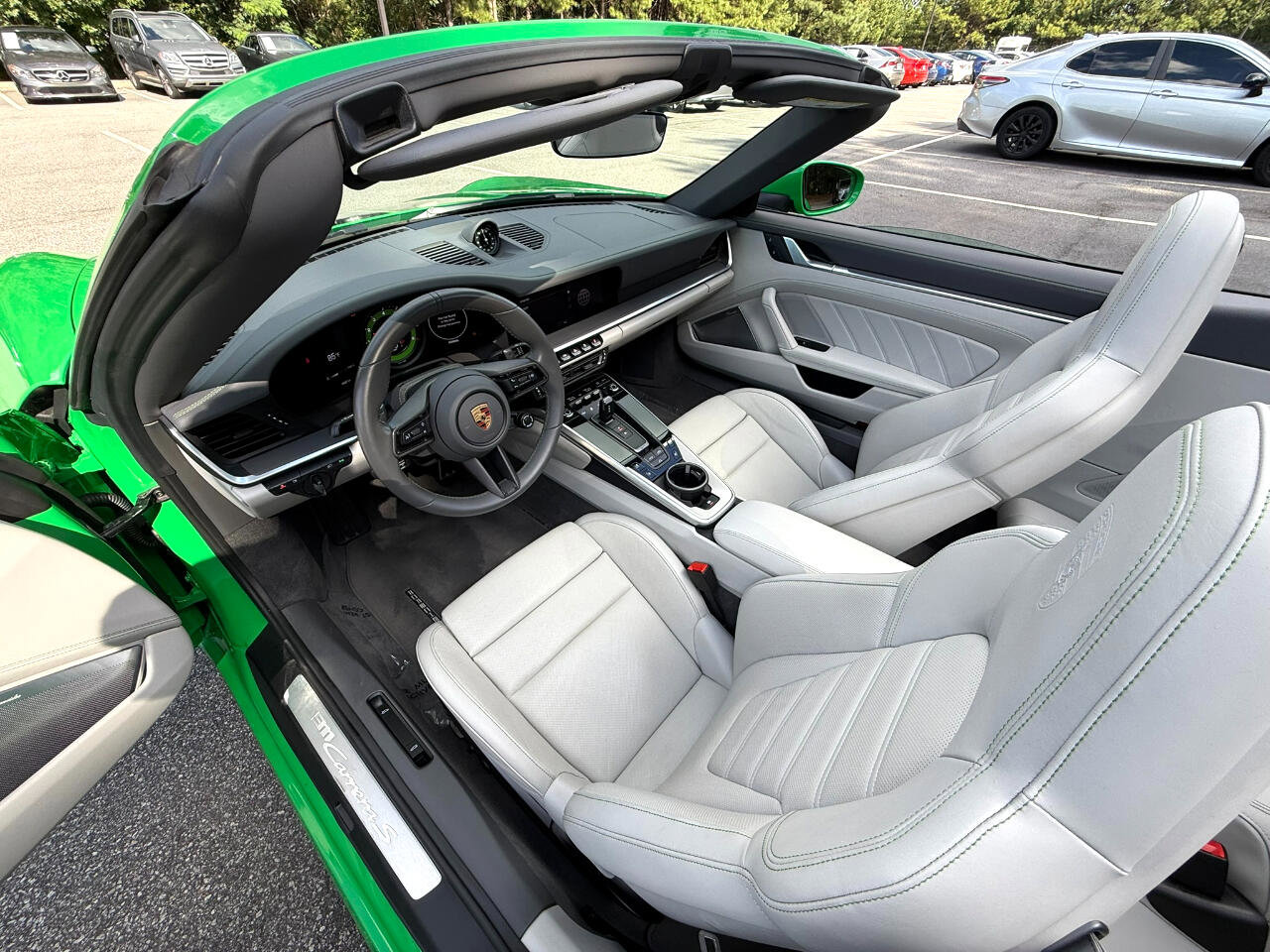 Used 2023 Porsche 911 Carrera S image 15