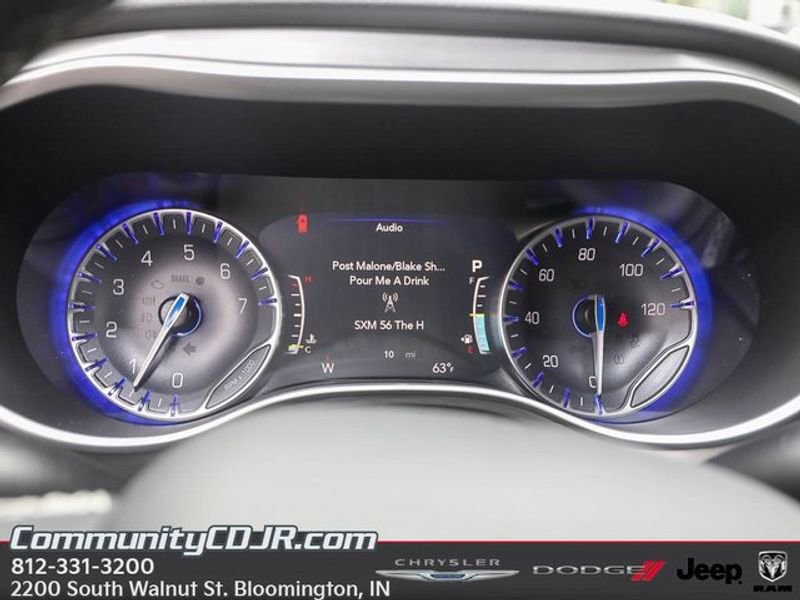 New 2025 Chrysler Voyager LX FWD image 11