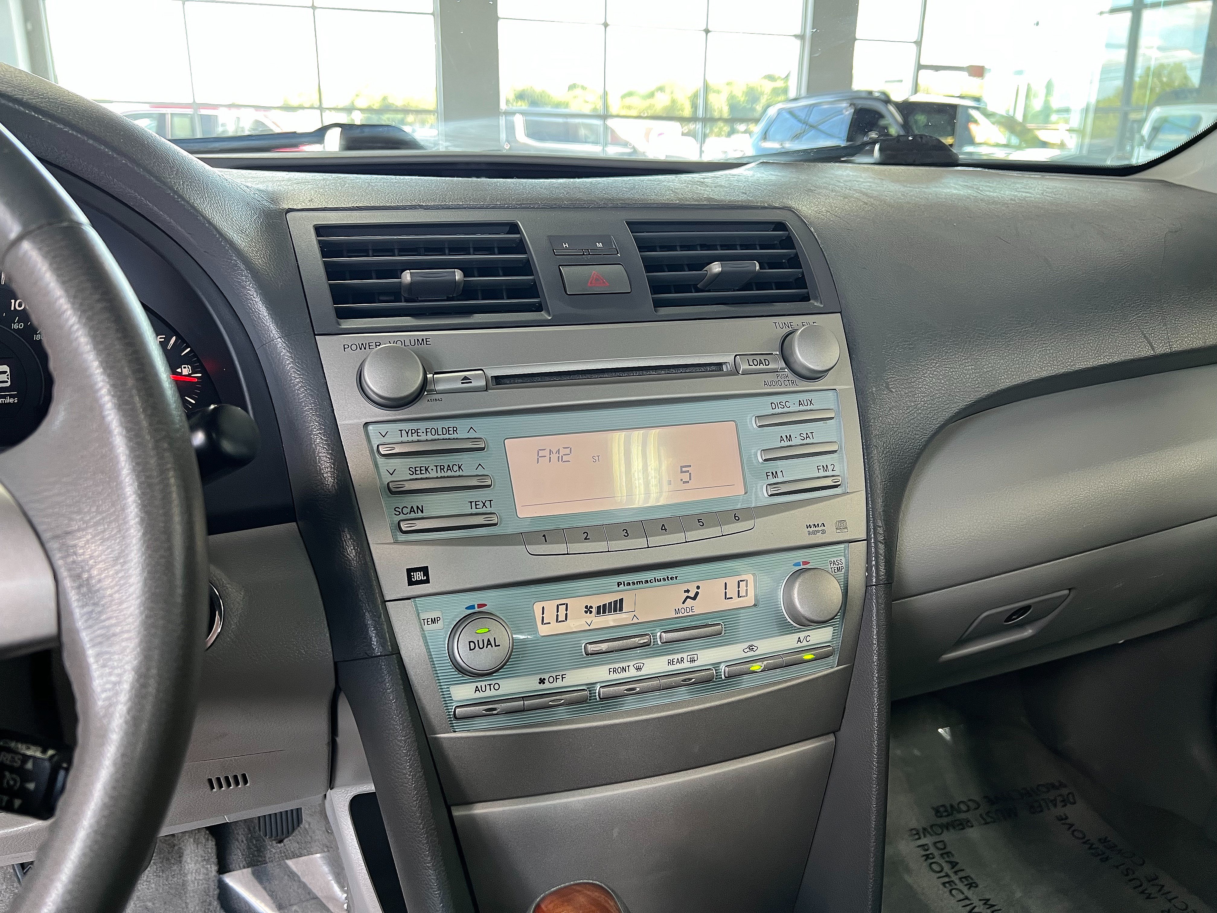 Used 2009 Toyota Camry XLE FWD image 14