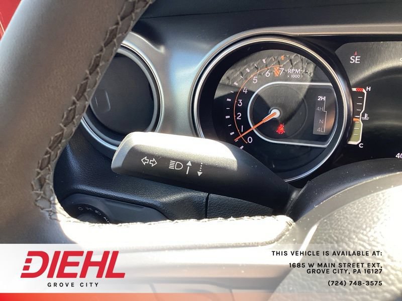 Used 2023 Jeep Gladiator Sport AWD/4WD image 28
