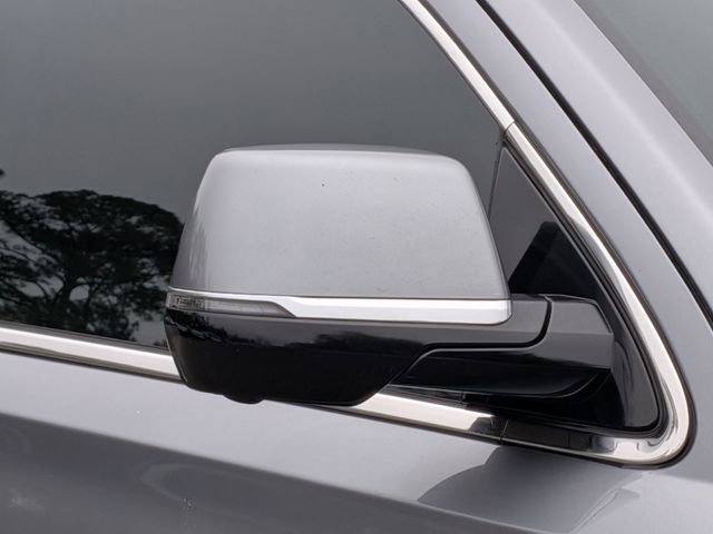 Used 2018 Cadillac Escalade Luxury image 10