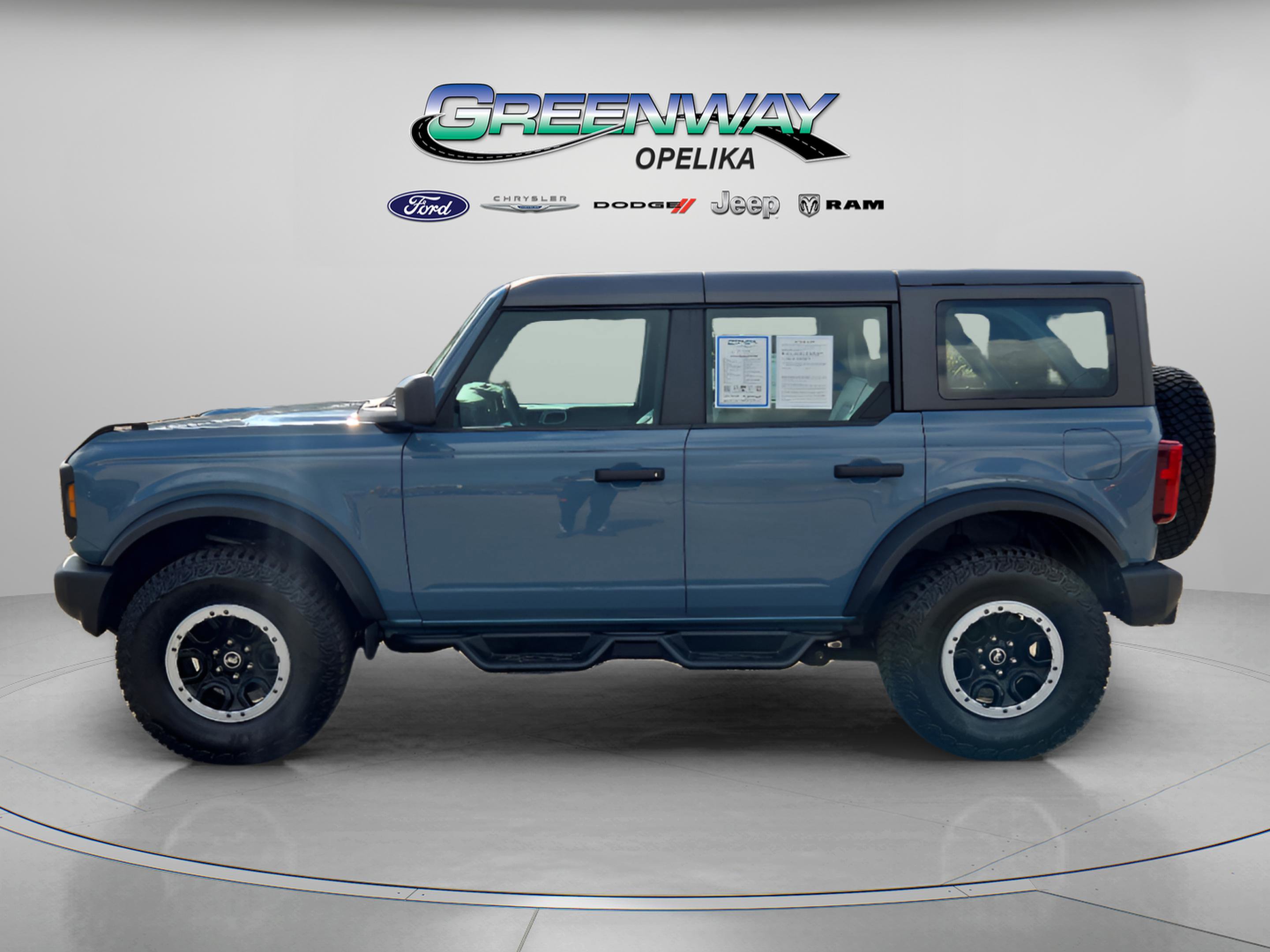Used 2023 Ford Bronco 4-Door w/ Sasquatch Package image 4