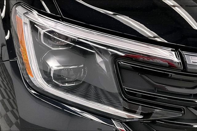 Used 2025 Volkswagen Atlas SEL Premium R-Line image 36