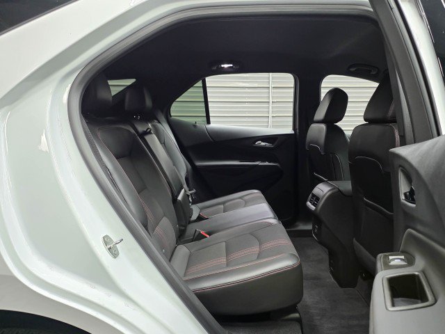 Used 2023 Chevrolet Equinox RS FWD image 16
