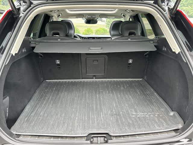 Used 2023 Volvo XC60 B5 Core AWD/4WD image 26