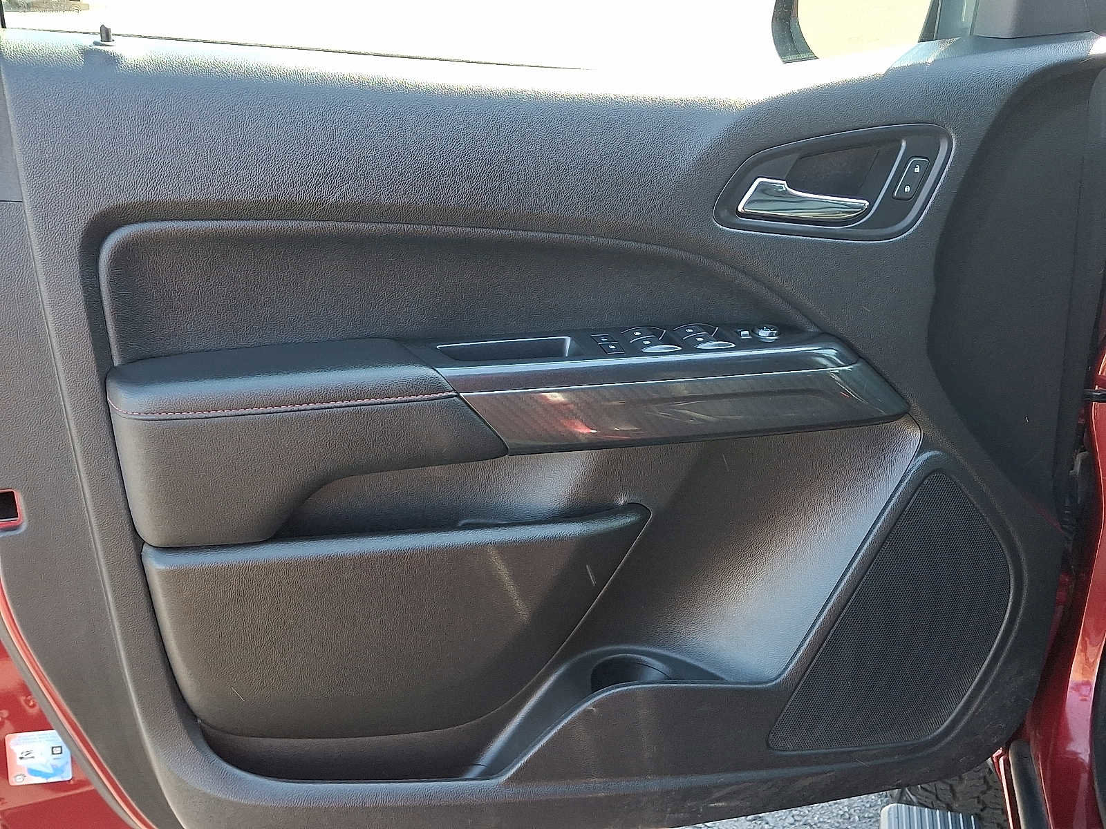 Used 2019 GMC Canyon All Terrain w/ Trailering Package image 12