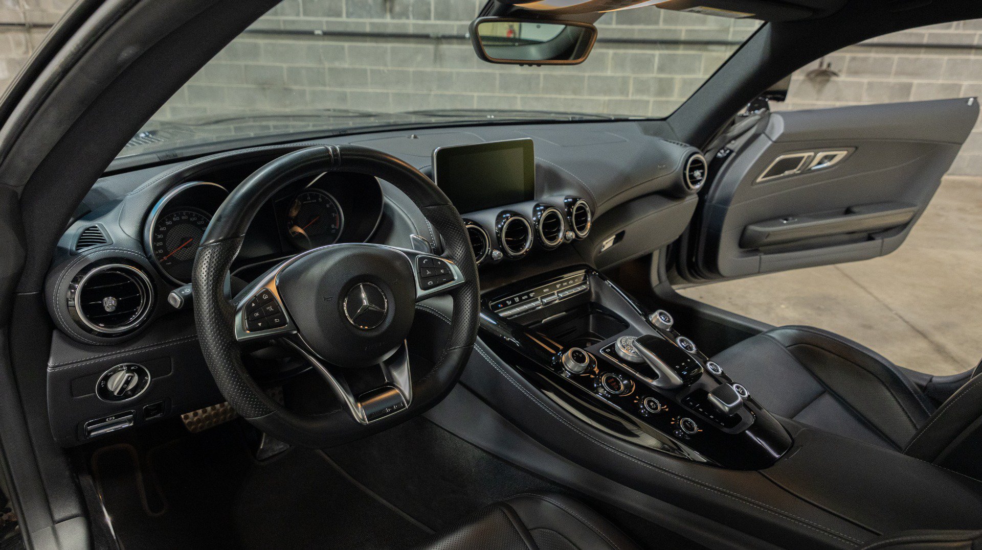 Used 2019 Mercedes-Benz AMG GT Coupe image 43