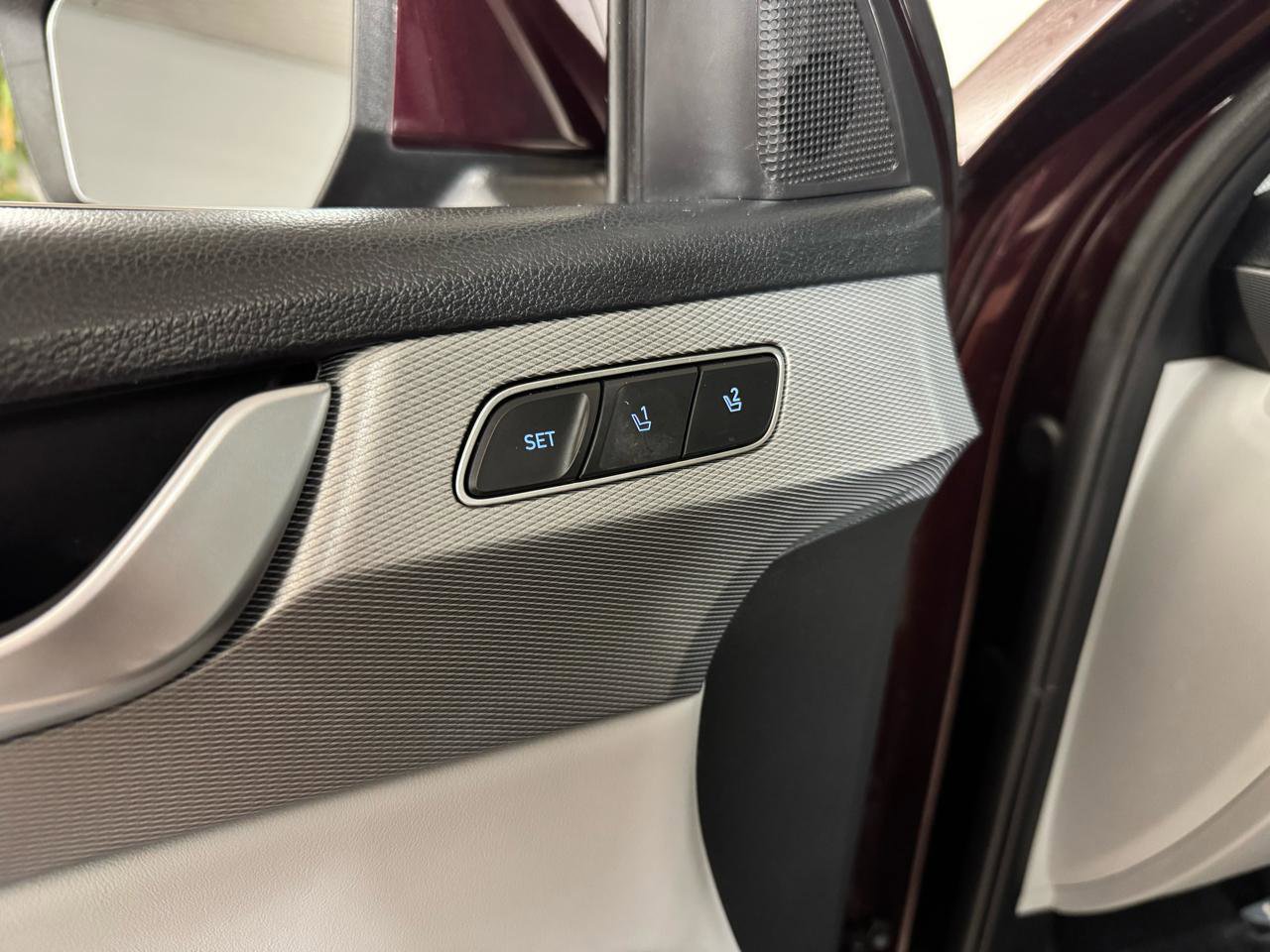 Used 2021 Hyundai Palisade SEL w/ Premium Package image 16