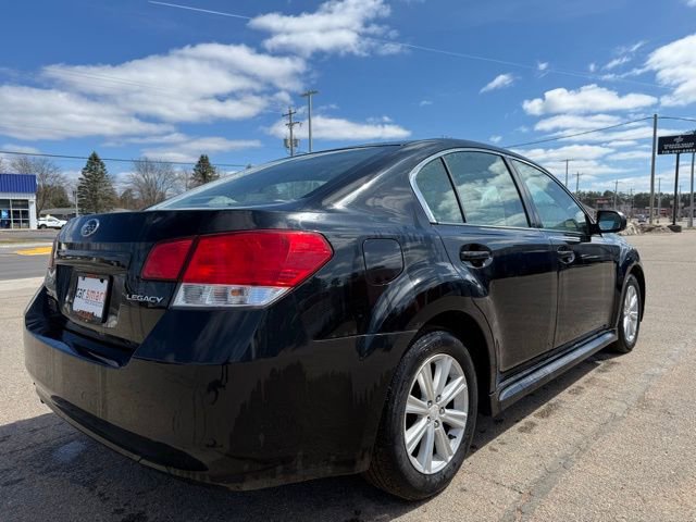 Used 2011 Subaru Legacy 2.5i Premium w/ All-Weather Pkg image 5