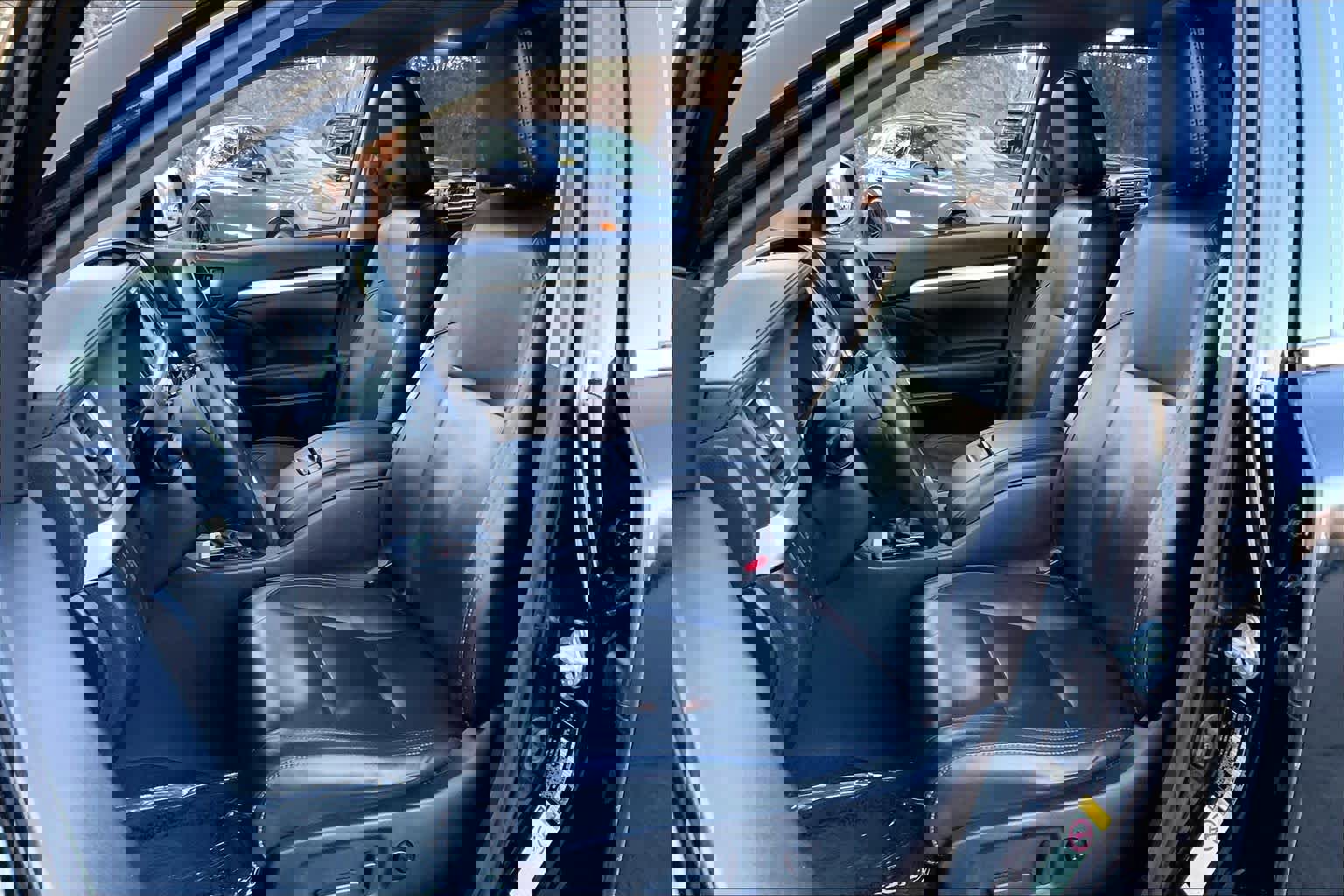 Used 2018 Toyota Highlander XLE image 9