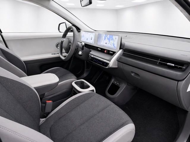 Used 2024 Hyundai Ioniq 5 SEL image 17