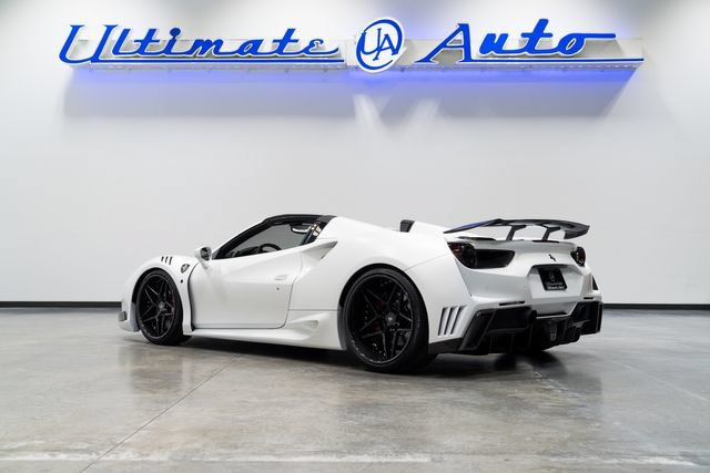 Used 2017 Ferrari 488 Spider RWD image 3
