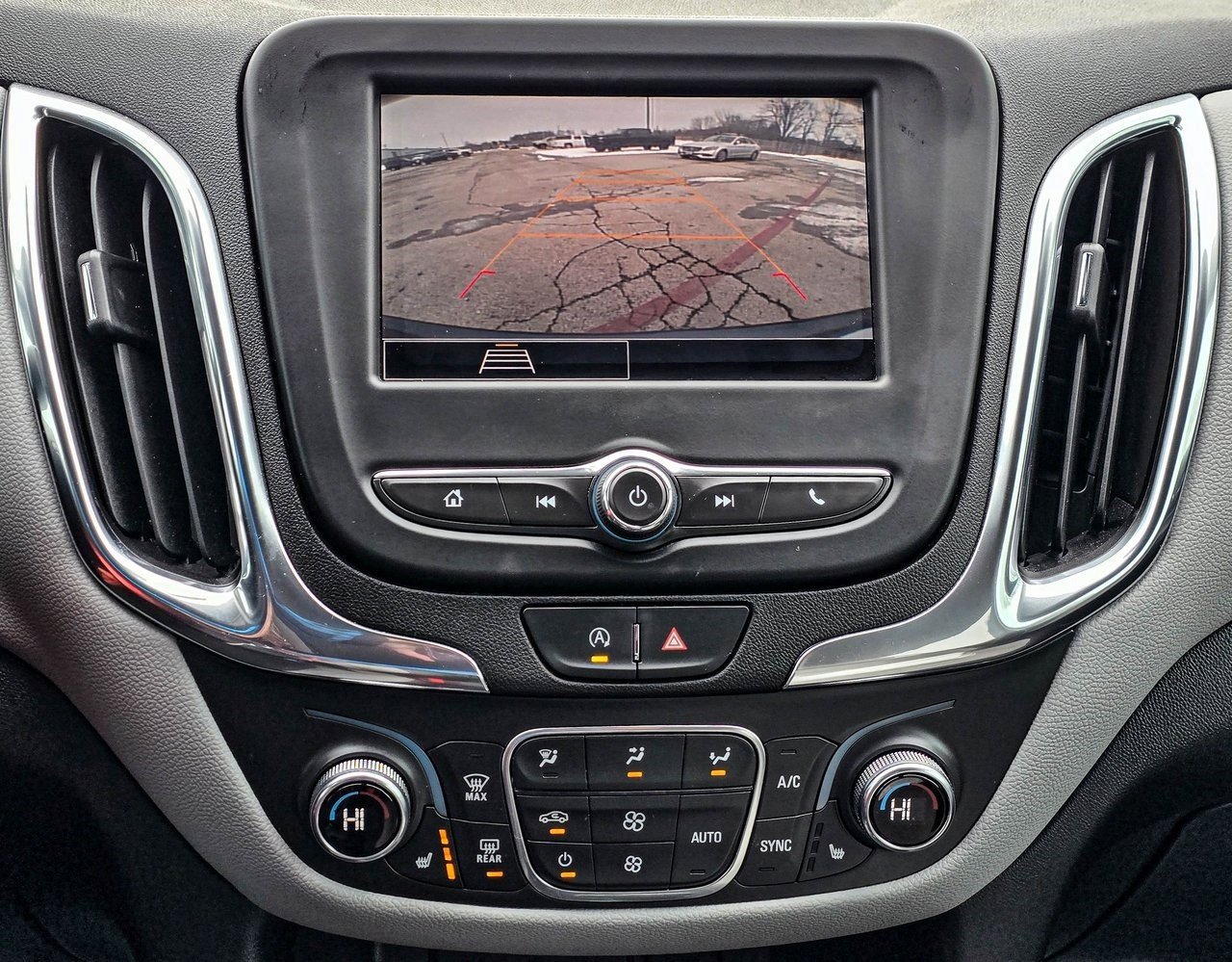 Certified 2024 Chevrolet Equinox LT image 17